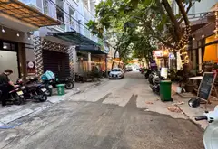 CĂN HỘ DÒNG TIỀN - 9 PHÒNG FULL ĐỒ - THANG MÁY - DÒNG TIỀN 80TR/ THÁNG - TRUNG TÂM PHỐ DU LỊCH

-... Bán nhà mặt phố tại Ngũ Hành Sơn, Đà Nẵng 03
