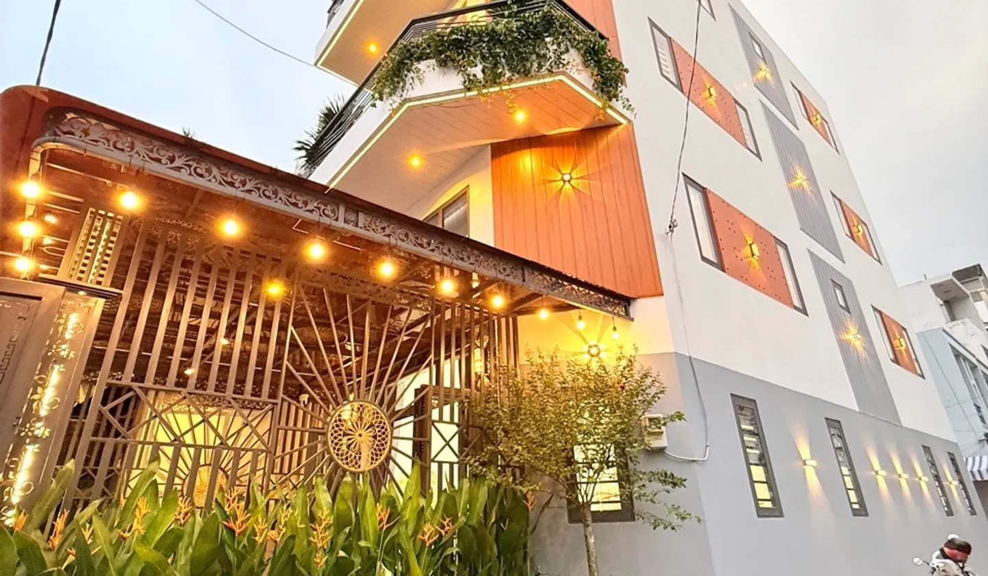 MẶT TIỀN HẺM KINH DOANH • CĂN GÓC 3 MẶT THOÁNG • CHỈ 10.X TỶ
📞 0979767487 – Gọi Thắng xem nhà 🏡... Bán nhà riêng tại Thông Tây Hội, Hồ Chí Minh 01