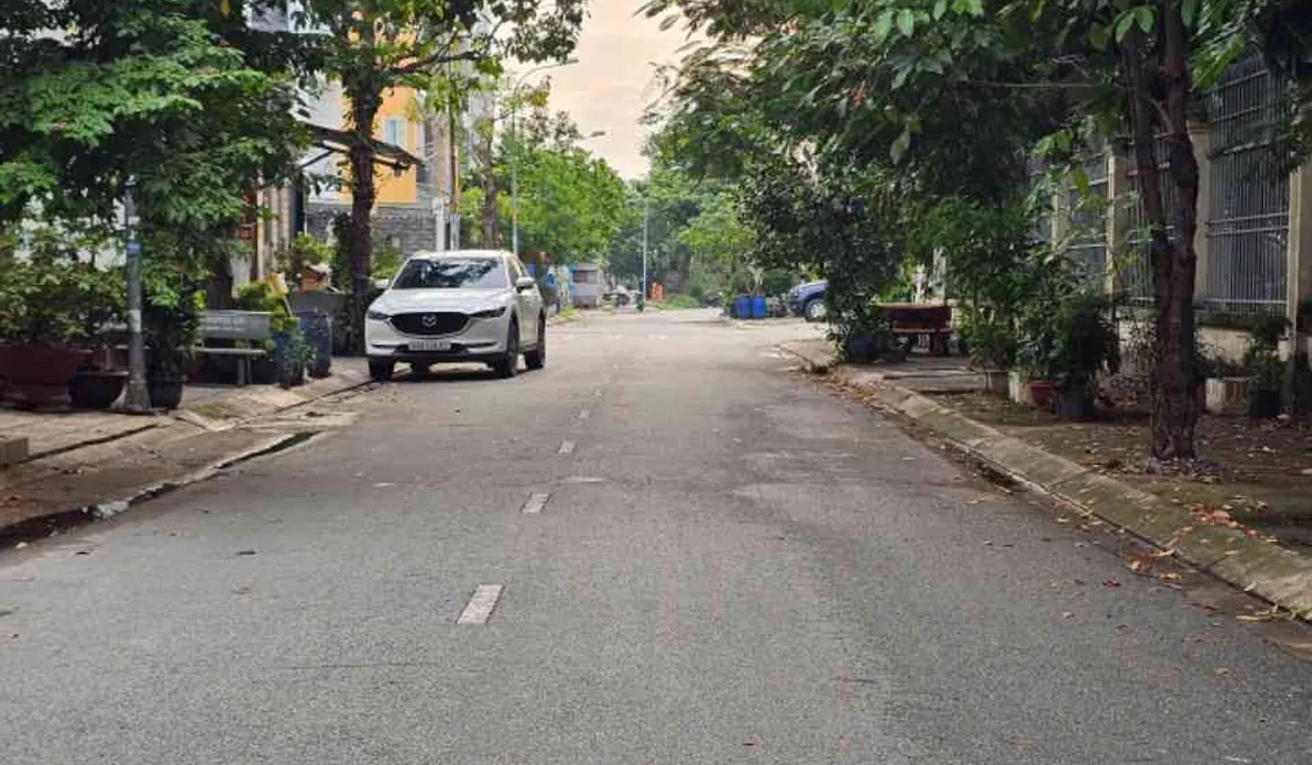Bán nhà mặt phố diện tích 100m2, 4 tầng, phù hợp kinh doanh tại Tân Tạo... Bán nhà mặt phố tại Tân Tạo, Hồ Chí Minh 01