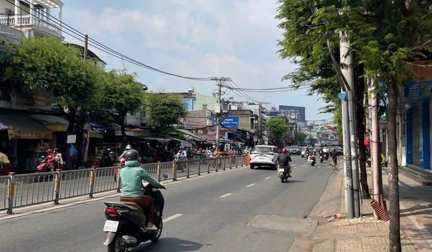 Bán nhà mặt phố diện tích 139m2 tại Tân Bình, mặt tiền 3.7m... Bán nhà mặt phố tại Tân Bình, Hồ Chí Minh 01