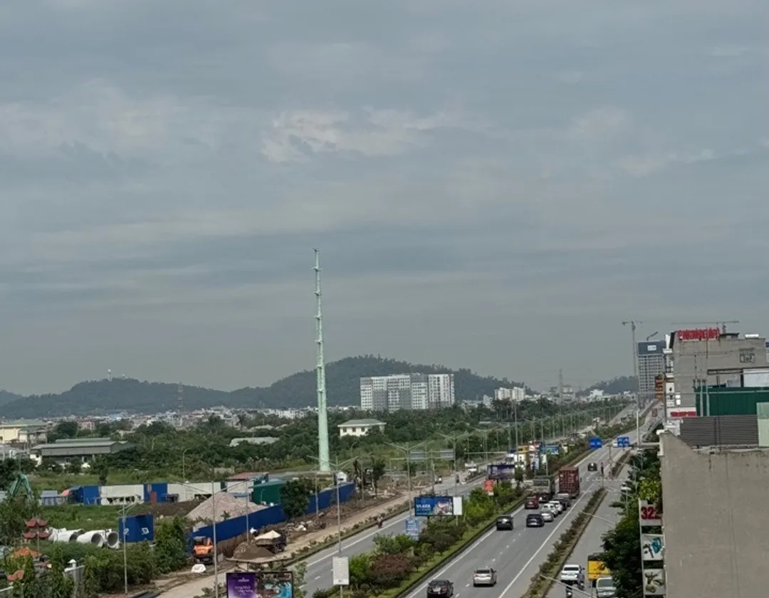 Nhà mặt phố vị trí đắc địa tại khu vực TĐC Tam Kỳ với thiết kế hiện đại và thang máy tiện nghi... Bán nhà mặt phố tại An Biên, Hải Phòng 01