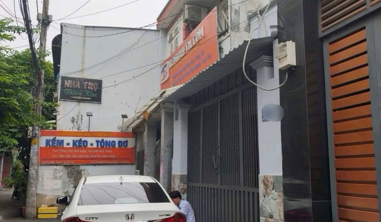 Nhà phố đón tiện nghi, hẻm ô tô Phạm Văn Chiêu, 3PN rộng rãi... Bán nhà riêng tại An Hội Tây, Hồ Chí Minh 01