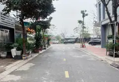 Bán đất phân lô đấu giá vị trí đẹp khu trung tâm Việt Hưng, tiện kinh doanh và xây ở... Bán đất tại Việt Hưng, Hà Nội 01