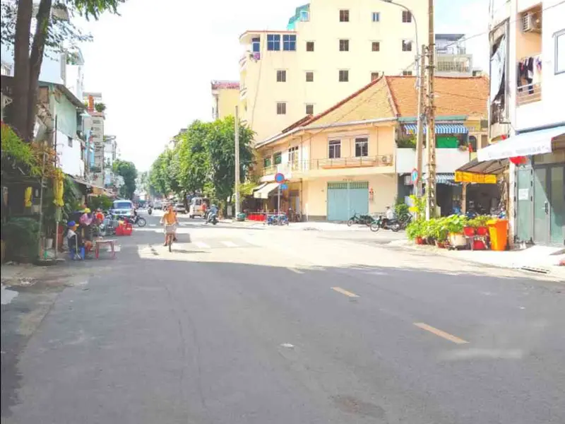 💥 TR.UNG T.ÂM QUẬN 5, NHÀ ĐẸP GIÁ RẺ - 4 TẦNG, 7 PN, HẺM THÔNG - SÁT CHỢ HÒA BÌNH - 4 T.Ỷ... Bán nhà riêng tại An Đông, Hồ Chí Minh 01