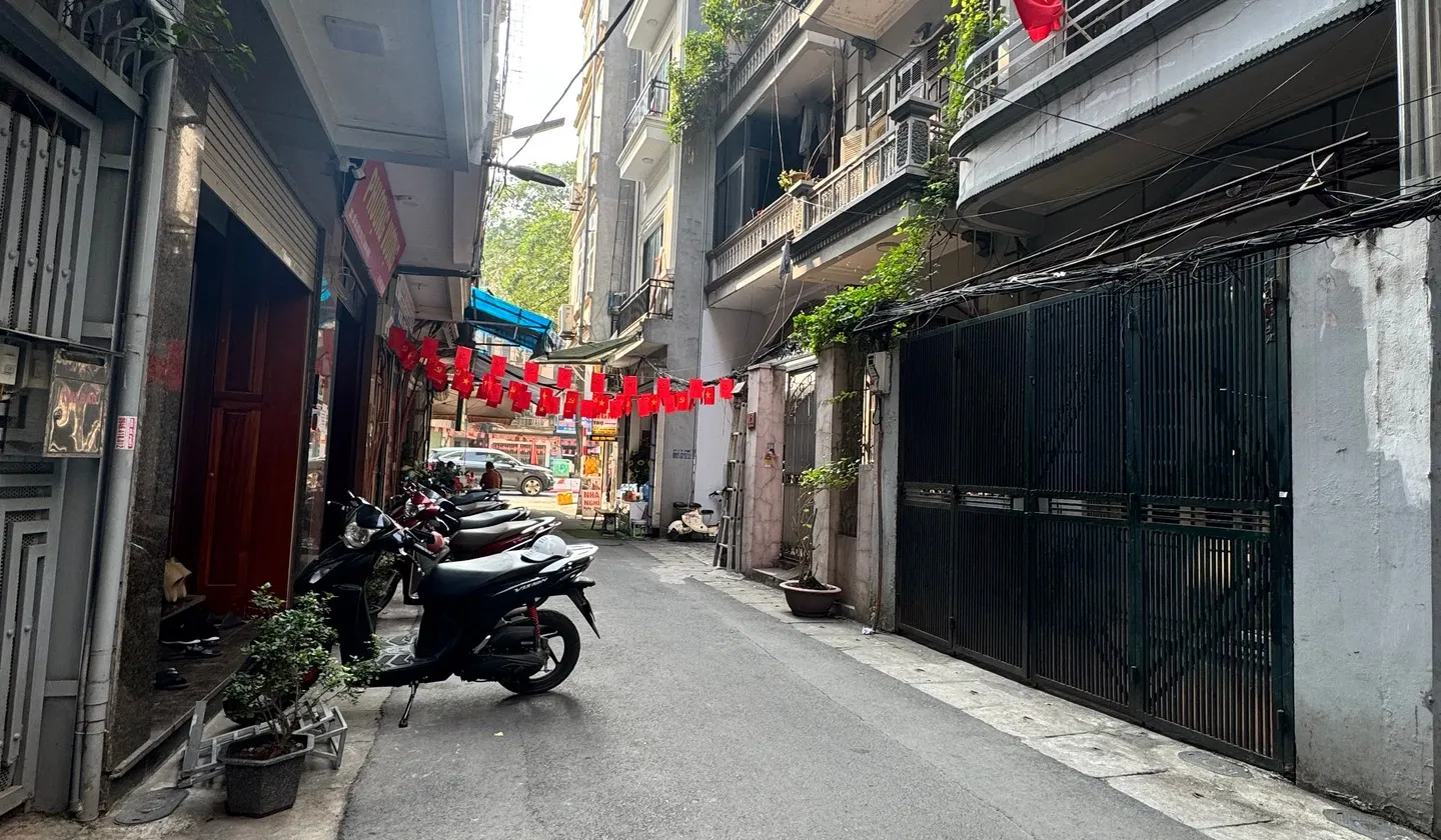 Cơ hội vàng sở hữu nhà 4 tầng trung tâm Hai Bà Trưng chỉ 28.8 tỷ! 🌟... Bán nhà riêng tại Hai Bà Trưng, Hà Nội 01