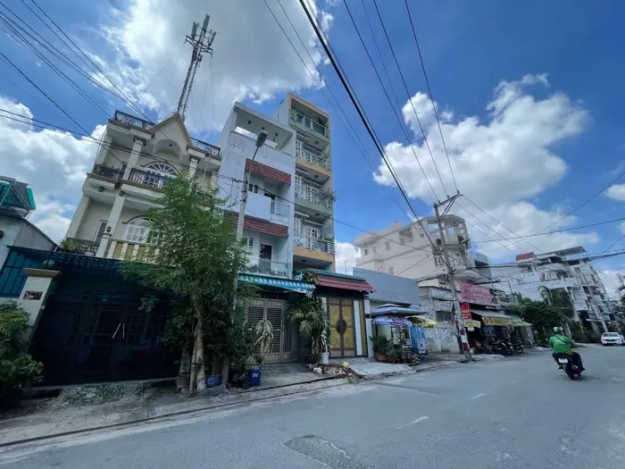 Nhà mặt phố 6 tầng hiện đại tại quận sầm uất, phù hợp kinh doanh... Bán nhà mặt phố tại An Hội Đông, Hồ Chí Minh 01