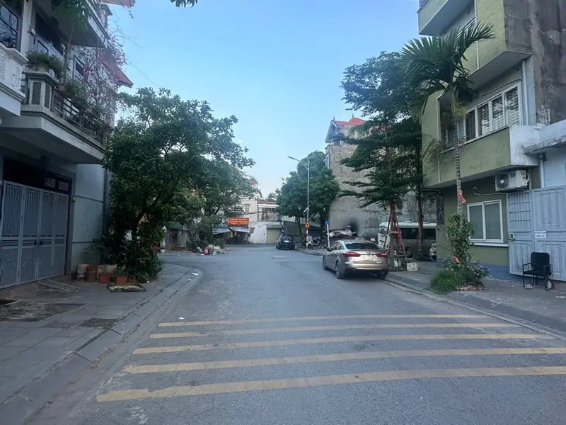 Bán nhà mặt phố 3 tầng diện tích 55m² tại Thanh Am, Long Biên, giá tốt... Bán nhà mặt phố tại Việt Hưng, Hà Nội 01