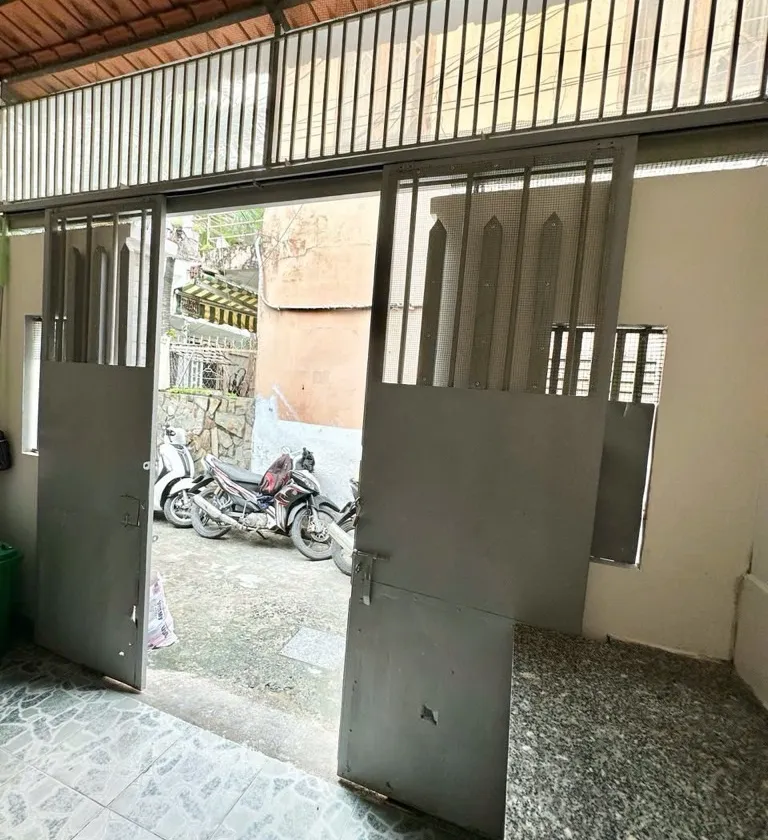 Nhà Bán Bạch Đằng - 2 tầng - dòng tiền 12,5tr/tháng - chỉ 5.75 tỷ TL... Bán nhà riêng tại Bình Thạnh, Hồ Chí Minh 01