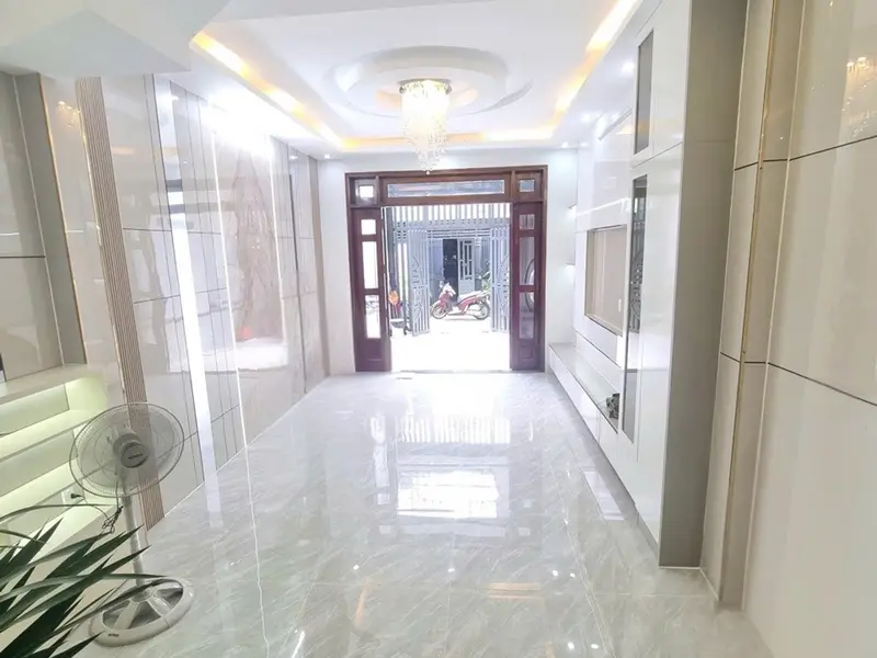 Nhà 4 tầng kiên cố hẻm xe hơi Huỳnh Thị Hai, cơ hội đầu tư vàng giá hợp lý... Bán nhà riêng tại Trung Mỹ Tây, Hồ Chí Minh 01