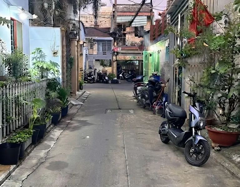 Bán nhà Thạch Lam mới xây 4 tầng – Q Tân Phú, hẻm xe hơi thông – sát công viên – 5xxtỷ... Bán nhà riêng tại Phú Thạnh, Hồ Chí Minh 01