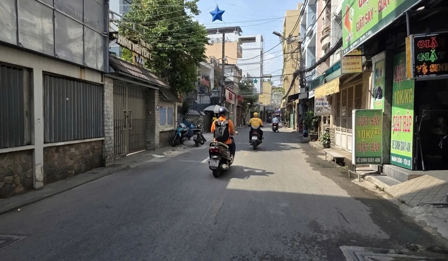 Bán nhà 5 tầng Tân Bình gần Quận 10, 93m2, 16 phòng, giá 18 tỷ... Bán nhà riêng tại Tân Hòa, Hồ Chí Minh 01