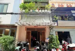 Nhà 3 tầng hẻm xe hơi Quận 1, gần cầu Ba Son... Bán nhà riêng tại Sài Gòn, Hồ Chí Minh 01