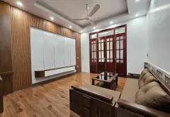 Cơ Hội Có Một Không Hai - Nhà 5 Tầng Hiếm Có Ngõ Ôtô Lùi Cổng Tại Thạch Bàn... Bán nhà riêng tại Long Biên, Hà Nội 01