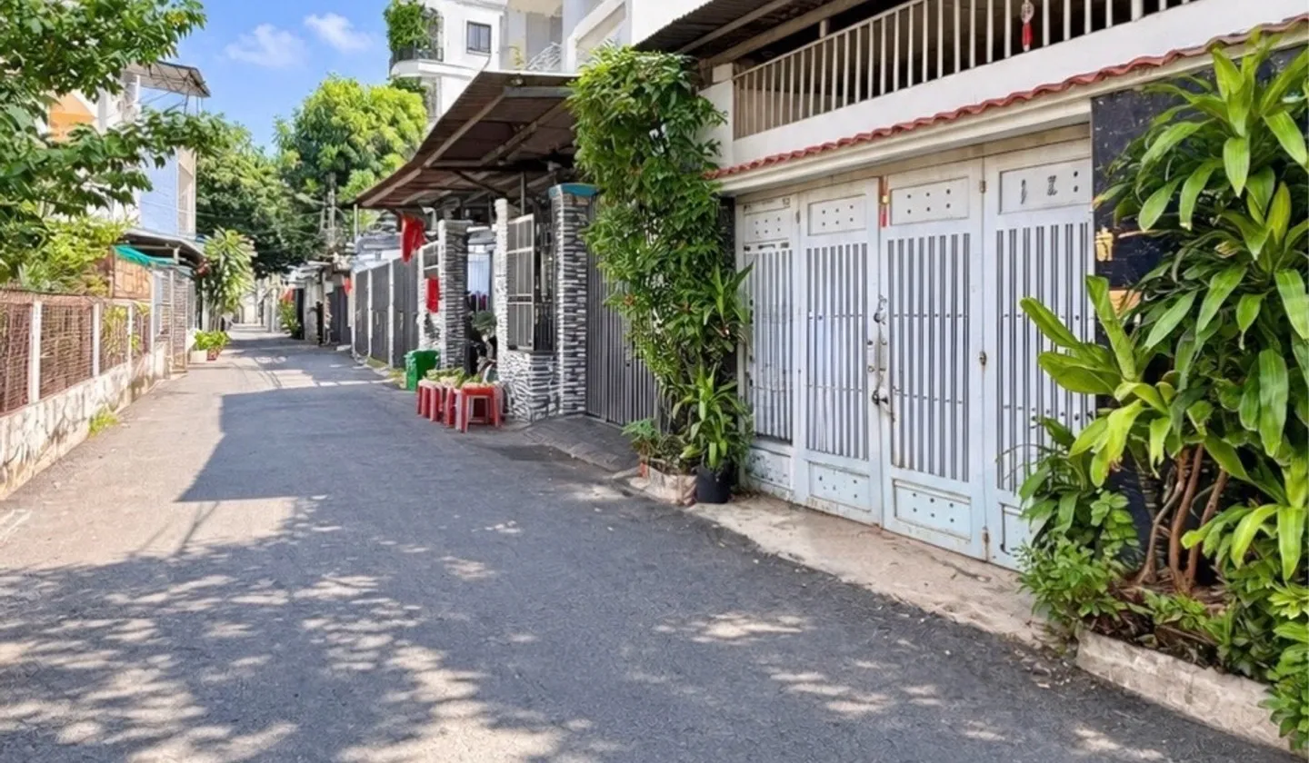 Nhà 3 tầng 3 phòng ngủ tại Phường An Hội Đông, Hồ Chí Minh... Bán nhà riêng tại An Hội Đông, Hồ Chí Minh 01