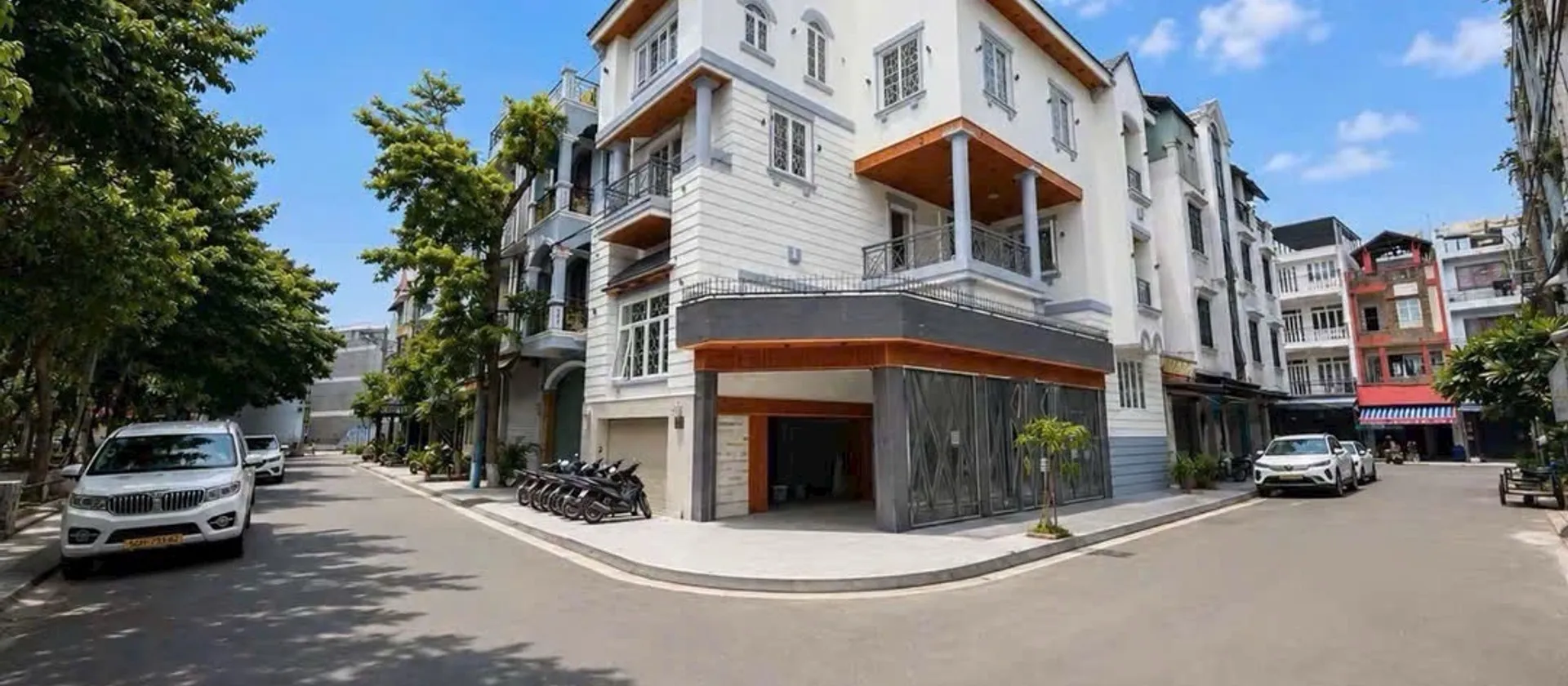 Bán biệt thự góc 2 mặt tiền Quang Trung, 136m2, 6PN, giá 24,9 tỷ... Bán nhà riêng tại Thông Tây Hội, Hồ Chí Minh 01