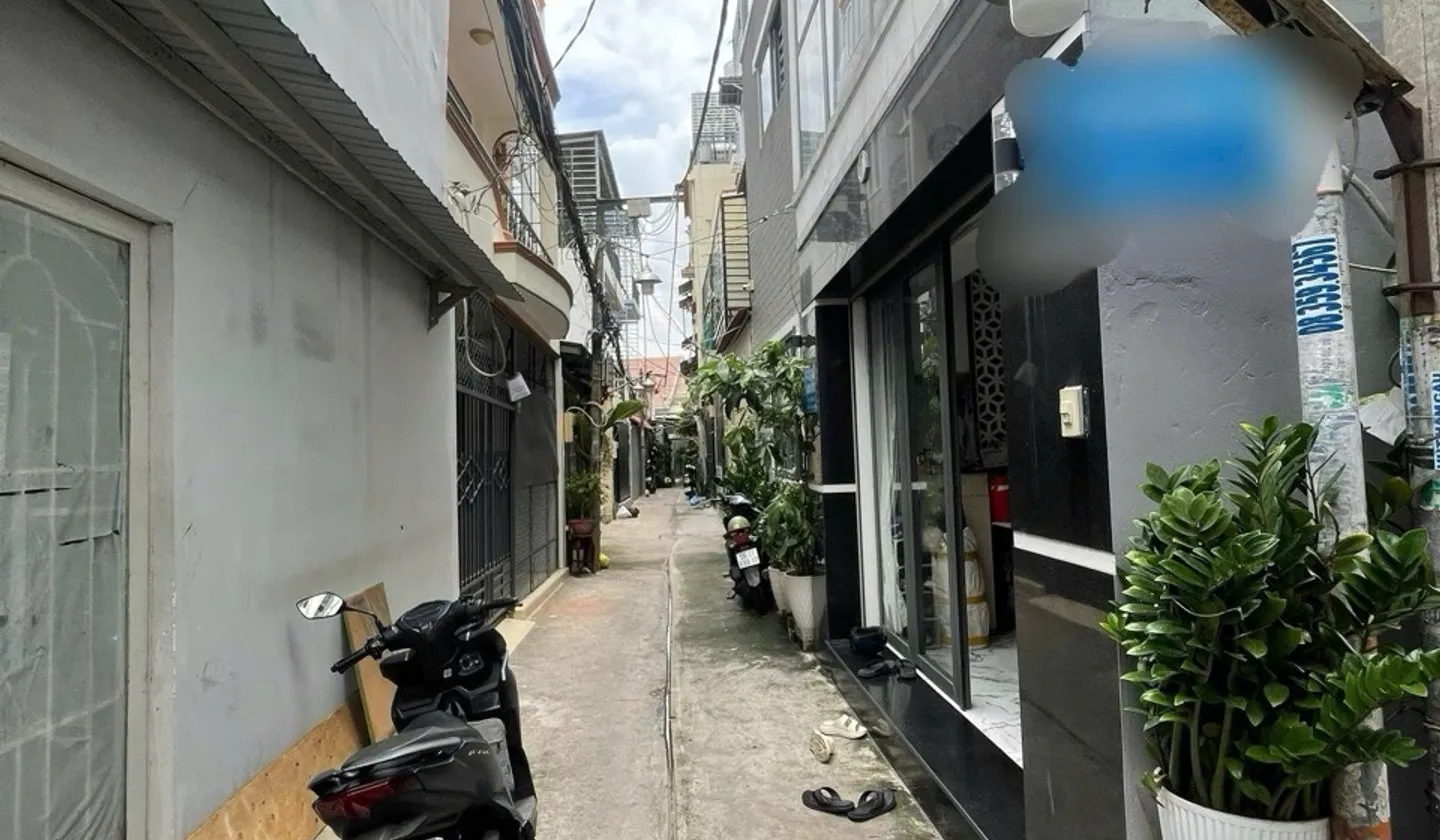 Bán nhà 2 tầng, 4PN, hẻm gần Huỳnh Tấn Phát Quận 7, giá 6,75 tỷ... Bán nhà riêng tại Tân Mỹ, Hồ Chí Minh 01
