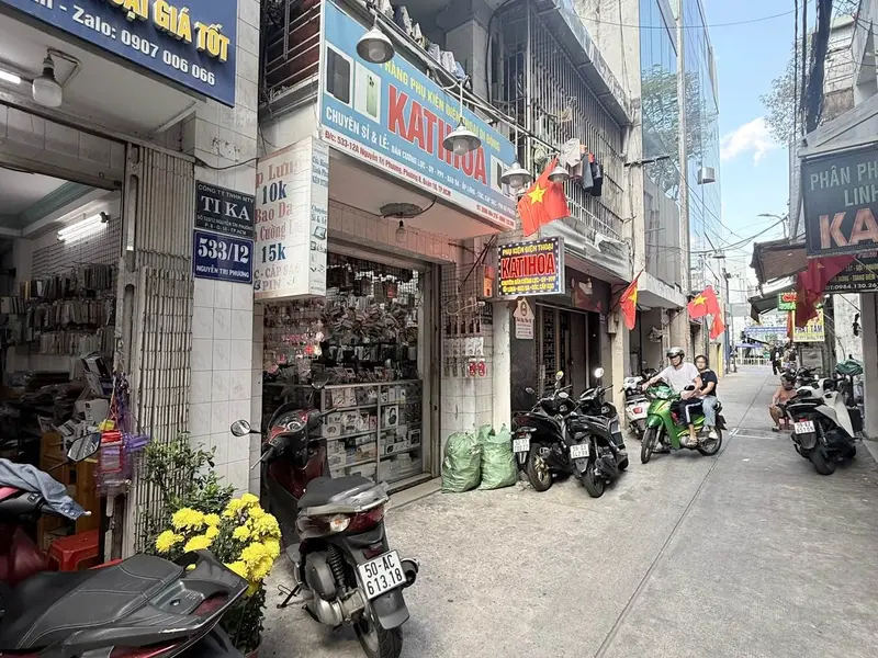 Nhà Phố 5 Tầng Hẻm Xe Hơi Khu VIP Nguyễn Tri Phương, Quận 10 - Sẵn 6 Phòng Ngủ Ở Ngay... Bán nhà riêng tại Diên Hồng, Hồ Chí Minh 01