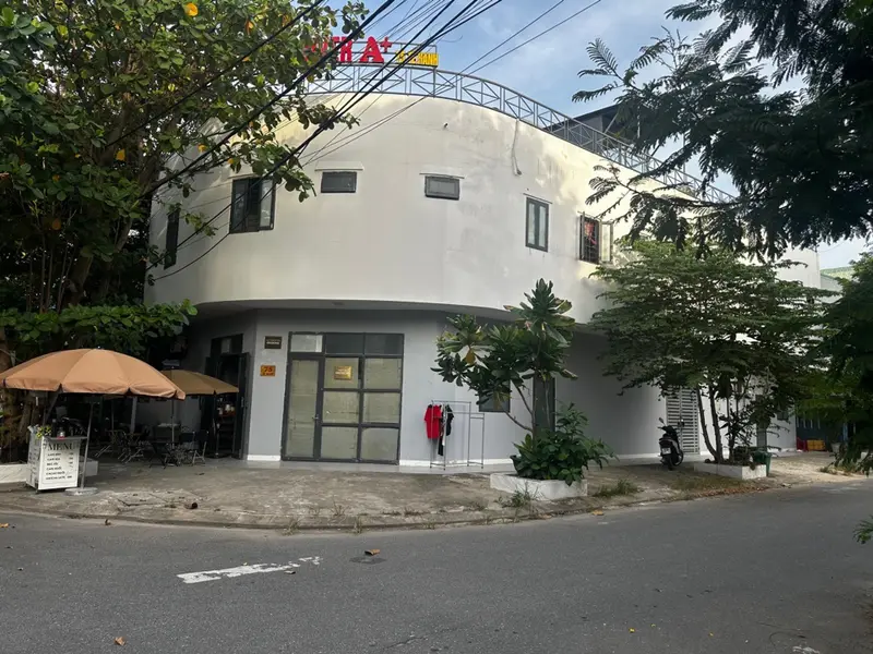🔥🔥 12 TỶ XXX – LÔ GÓC HÒA XUÂN 225M² – 2 MẶT ĐƯỜNG – 15 CĂN HỘ CÓ DÒNG TIỀN! 🔥🔥
🚨 HÀNG HIẾM... Bán chung cư mini tại Hòa Xuân, Đà Nẵng 01