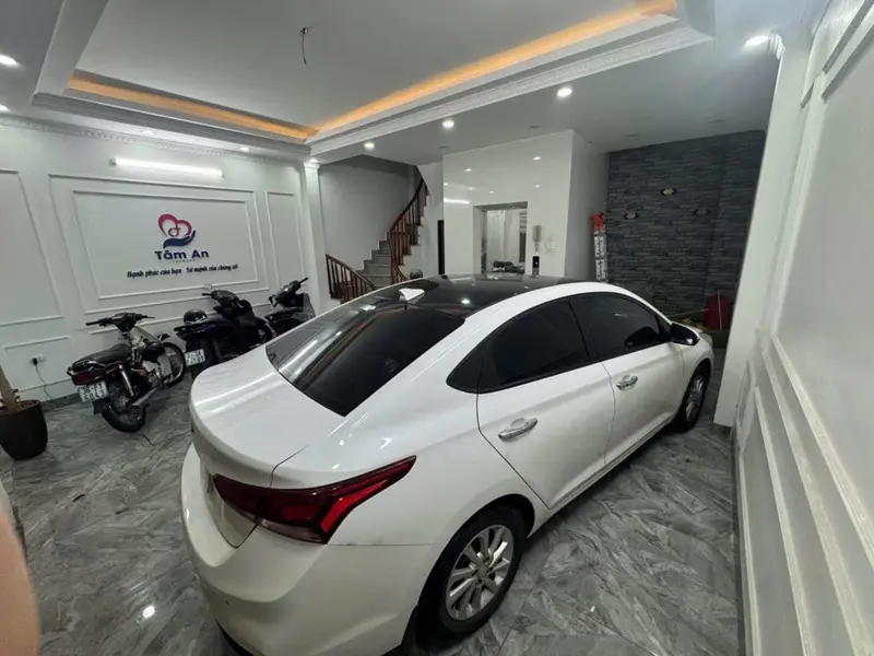 Bán nhà riêng 7 tầng quận Thanh Xuân mặt tiền rộng 6,1m ô tô vào nhà... Bán nhà riêng tại Khương Đình, Hà Nội 01
