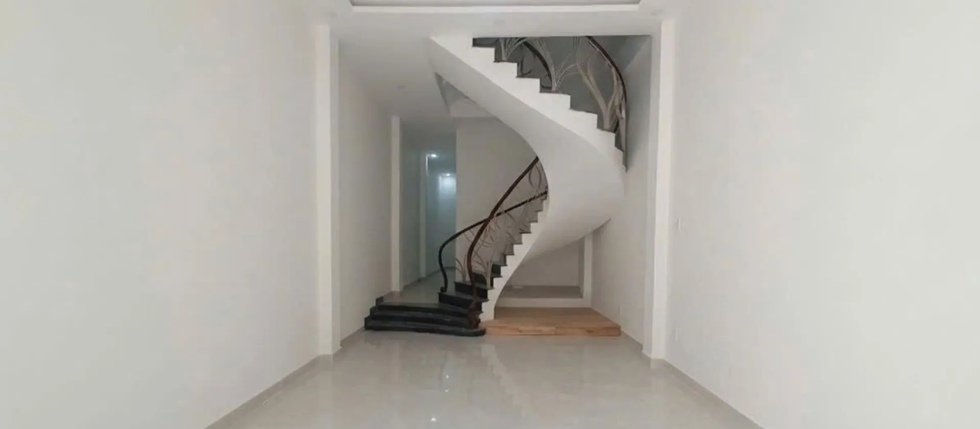 Nhà Phổ Quang 4 Tầng, Hẻm Xe Hơi, Sống Sang Trọng... Bán nhà riêng tại Tân Sơn Hòa, Hồ Chí Minh 01