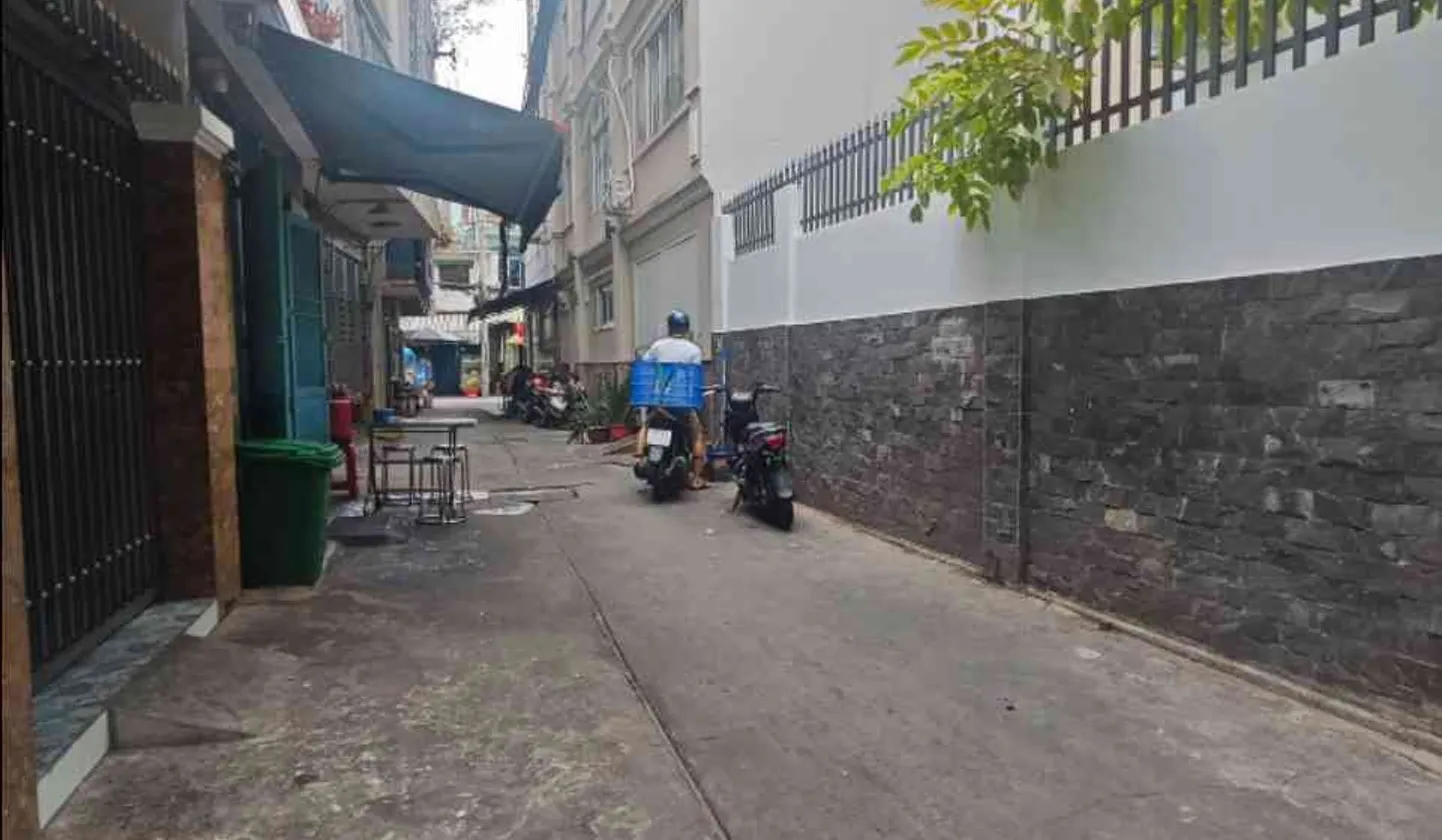 Cơ hội sở hữu nhà xinh 2 tầng khu Lạc Long Quân, giá chỉ 3.2 tỷ... Bán nhà riêng tại Tân Hòa, Hồ Chí Minh 01