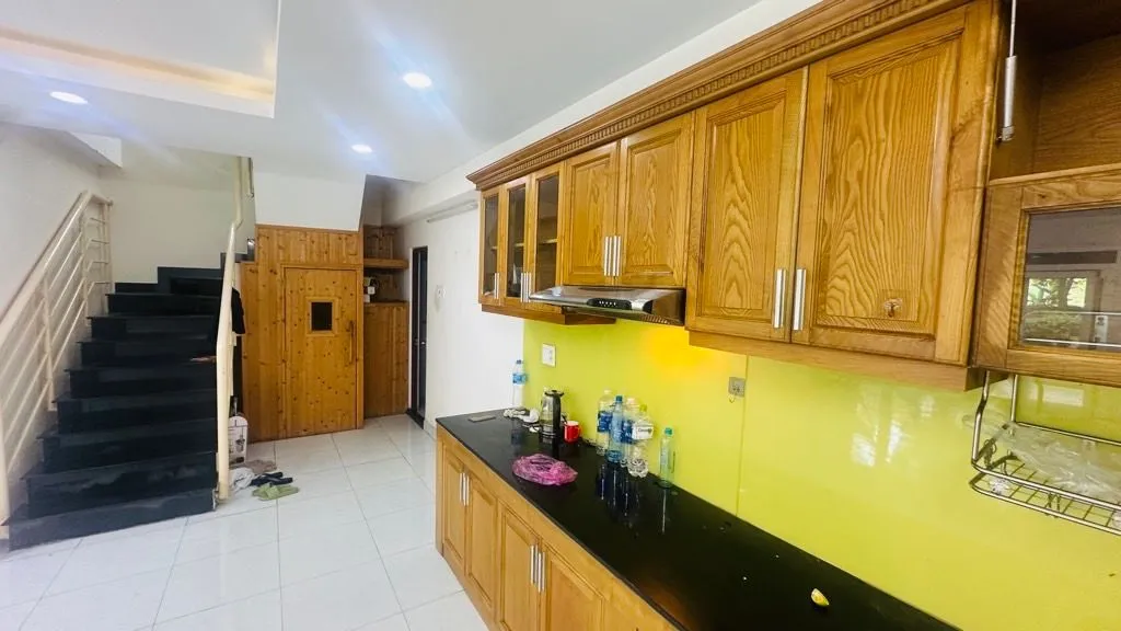 Bán căn hộ shophouse 2 tầng tại , chung cư Tân Kỳ 1, phù hợp ở và kinh doanh chỉ 6tỷ thương lượng... Bán căn hộ chung cư tại Tân Sơn Nhì, Hồ Chí Minh 01