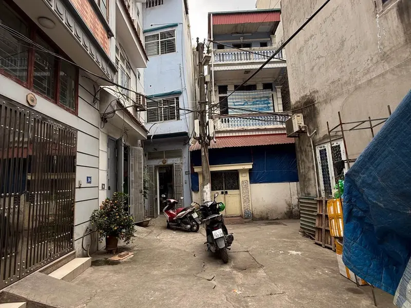 🎯🌏 NHỈNH 9 TỶ BÁN NHÀ LINH ĐÀM - HOÀNG MAI 40M2 x 5 TẦNG, NGÕ 4M VF3 ĐỖ CỬA.... Bán nhà riêng tại Hoàng Liệt, Hà Nội 01