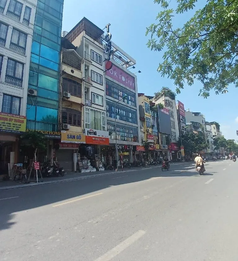 BÁN MẶT PHỐ THANH NHÀN – VỈA HÈ RỘNG – KINH DOANH SẦM UẤT– THANG MÁY– DÒNG TIỀN TỐT- 73Mx7T- 40 TỶ... Bán nhà mặt phố tại Bạch Mai, Hà Nội 01