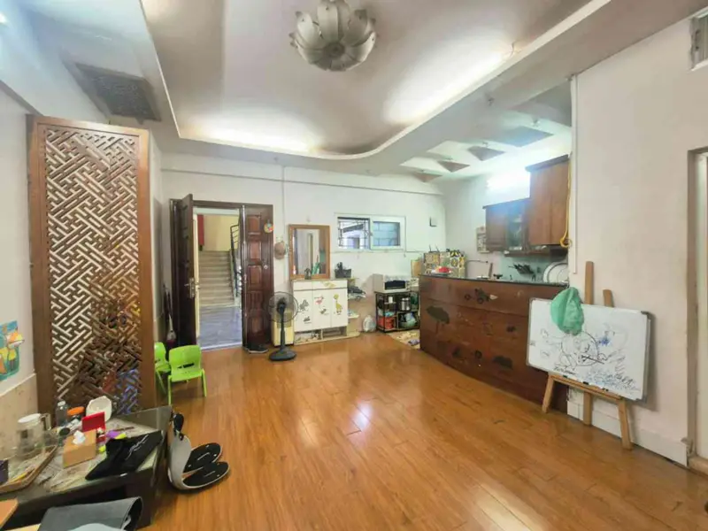 Căn hộ 2 phòng ngủ mặt phố Lê Văn Lương giá tốt, view trung tâm thương mại hấp dẫn... Bán căn hộ chung cư tại Yên Hòa, Hà Nội 01