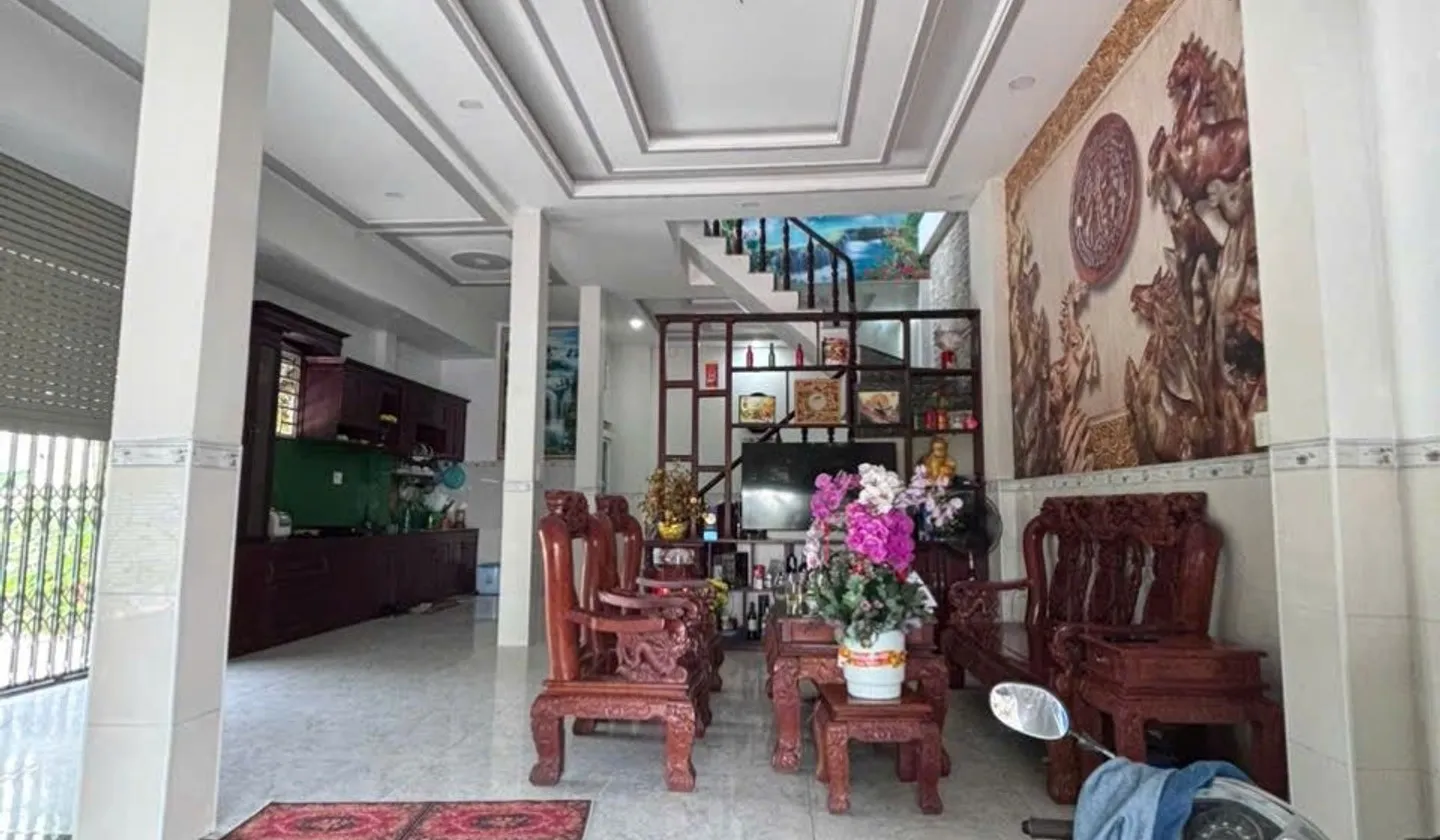 Nhà Góc 2 Mặt Tiền Long Phước - Sang Trọng, Tiện Nghi... Bán nhà riêng tại Long Phước, Hồ Chí Minh 01