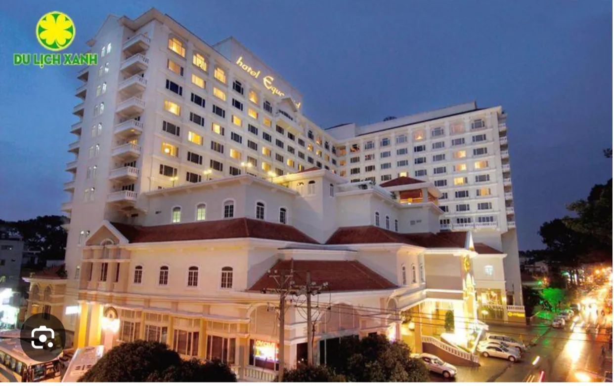 B.án Nh.à Mặt Tiền Q.5 gần KS Equatorial - CV Lý Thái Tổ - DT: 44m2 - 2 tầng mới - chỉnh 8.X tỉ - t... Bán nhà mặt phố tại Chợ Quán, Hồ Chí Minh 01