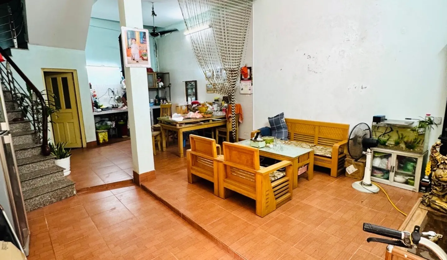 Nhà Ngõ Ba Gác Gần Ngã Tư Vọng - Sống Tiện Ích, Thoáng Đẹp... Bán nhà riêng tại Phương Liệt, Hà Nội 01