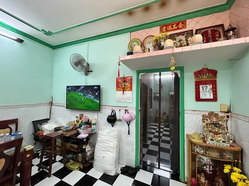 Nhà 2 tầng 4PN tại quận 6 giá 3,3 tỷ đồng... Bán nhà riêng tại Bình Tiên, Hồ Chí Minh 01