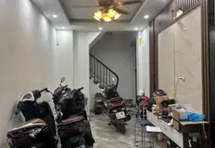 Nhà đẹp Nguyễn lương bằng đón nắng tây nam tại Đống Đa
Gần:hồ đắc di ĐH ngân hàng ĐH Y-ĐH thủy lợi... Bán nhà riêng tại Đống Đa, Hà Nội 01