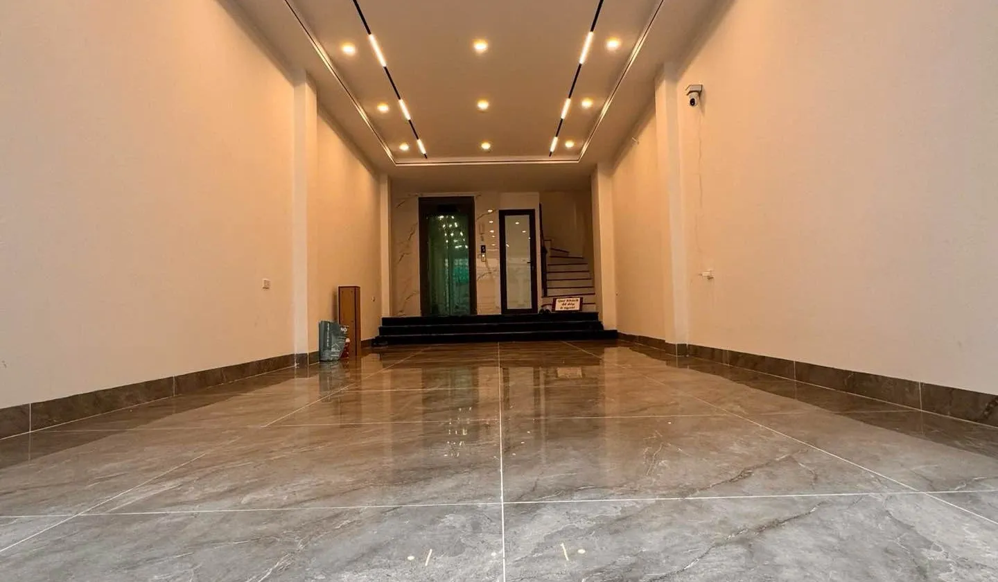 Cơ hội hiếm có sở hữu nhà mặt phố kinh doanh đắc địa tại Việt Hưng... Bán nhà mặt phố tại Việt Hưng, Hà Nội 01