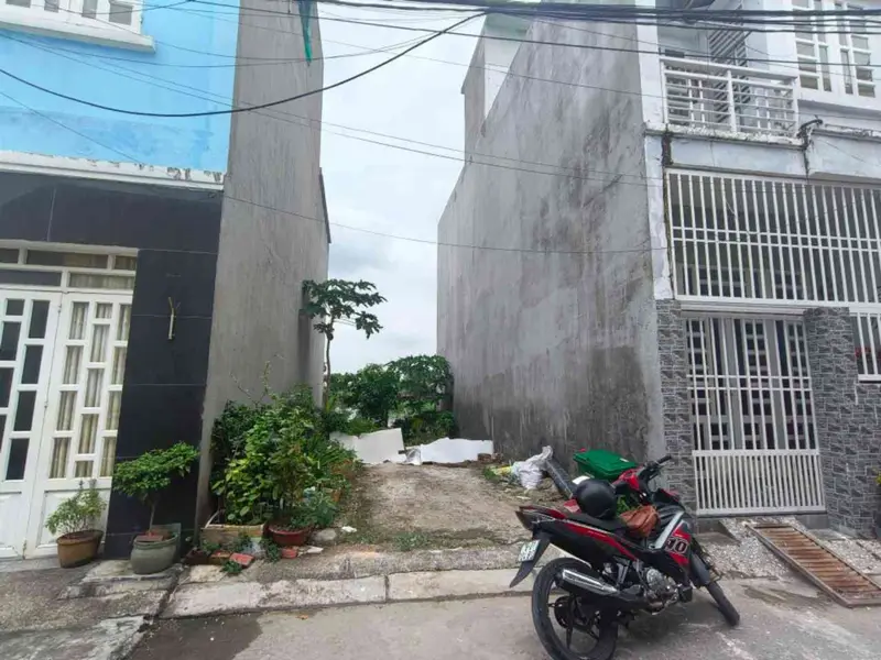 Bán đất thổ cư 50m² hướng Tây Bắc tại phường Long Trường, Quận 9... Bán đất tại Long Trường, Hồ Chí Minh 01