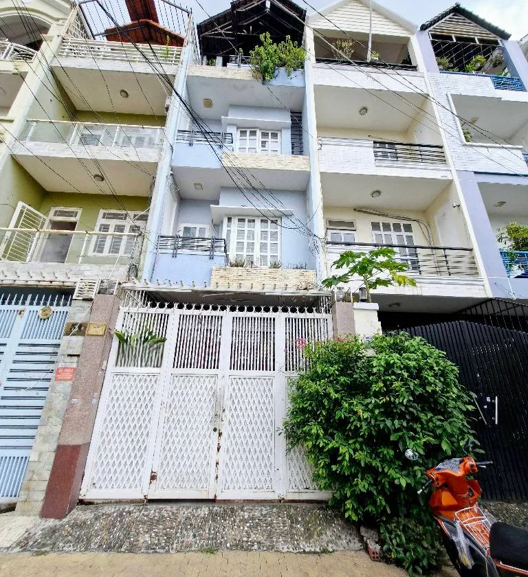 Cơ hội sở hữu nhà 4 tầng mặt tiền rộng tại Quận 8, giá cực tốt... Bán nhà mặt phố tại Chánh Hưng, Hồ Chí Minh 01