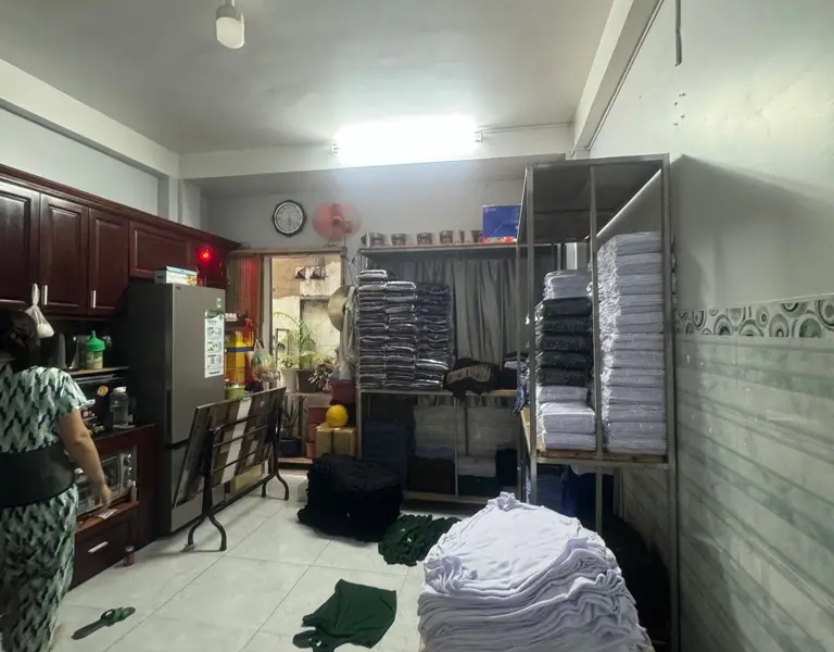 Nhà 5 tầng 6 phòng ngủ gần chợ Tân Bình, hẻm xe hơi... Bán nhà riêng tại Bảy Hiền, Hồ Chí Minh 01