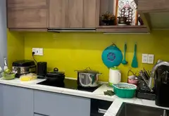 Nhà 4 tầng hiện đại trên đường Thành Thái quận 10, không gian sống lý tưởng... Bán nhà mặt phố tại Diên Hồng, Hồ Chí Minh 05