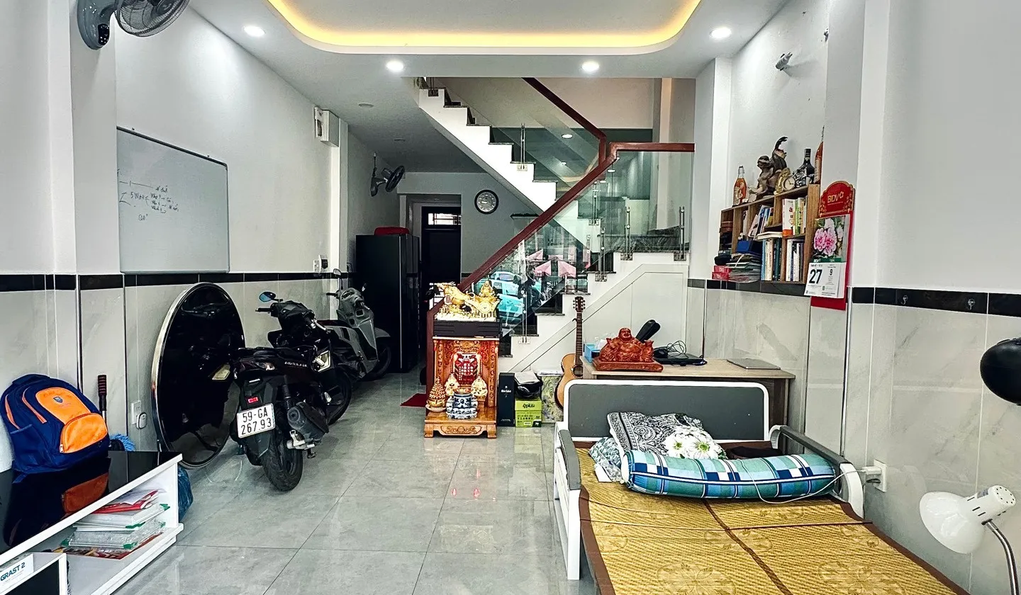 Bán nhà mặt phố 2 tầng phường Tân Sơn, diện tích 44.3m², giá 11.5 tỷ... Bán nhà mặt phố tại Tân Sơn, Hồ Chí Minh 01