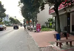 🔥 ĐẤT MẶT PHỐ NGUYỄN QUYỀN – TRUNG TÂM TP. BẮC NINH 🔥
💥 72M² ĐẤT VÀNG – VỊ TRÍ ĐẸP – KHAI THÁC... Bán đất tại Võ Cường, Bắc Ninh 02