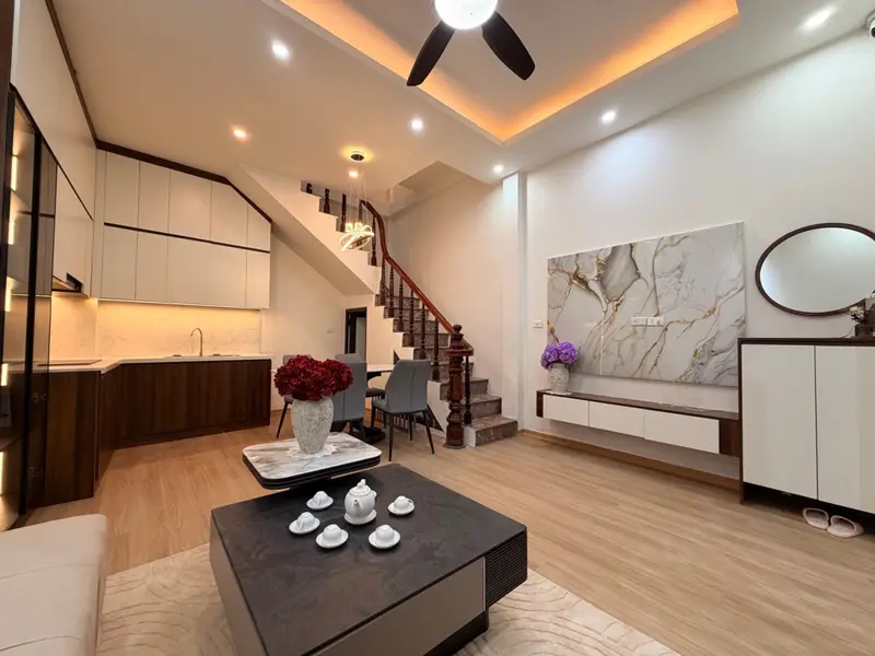 Bán Nhà 4 Tầng Khu Ba Đình, Mặt Tiền Rộng Góc Vincom... Bán nhà riêng tại Giảng Võ, Hà Nội 01