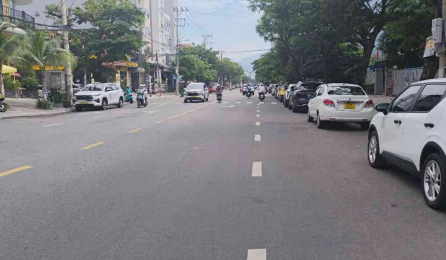 Bán lô đất 95m² hướng Tây Nam. đường hồ sĩ phấn. tại Sơn Trà, Đà Nẵng với vị trí tiện lợi... Bán đất tại Sơn Trà, Đà Nẵng 01