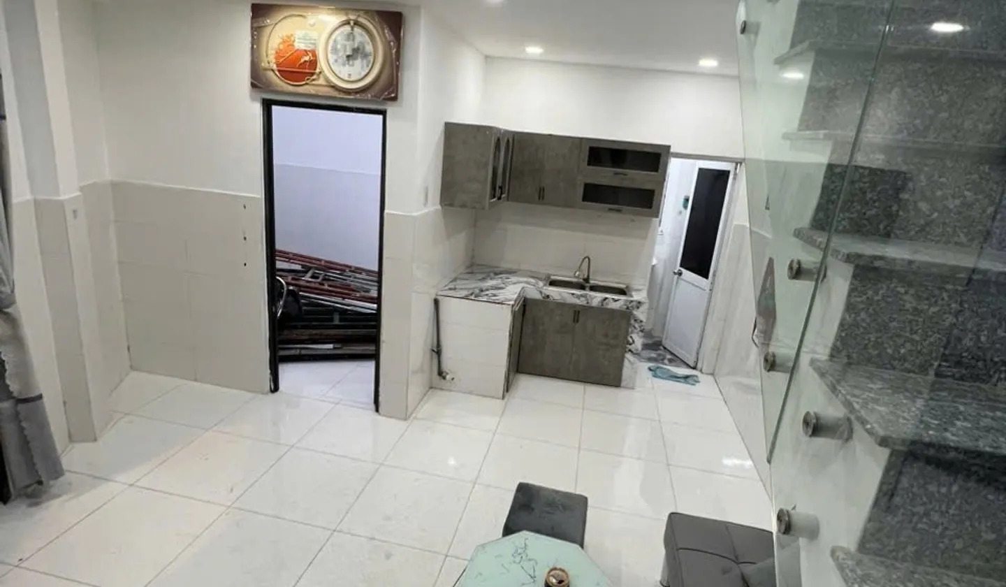 Nhà hẻm xe hơi Tỉnh Lộ 10, 2 tầng, 3 phòng ngủ, giá 4.5 tỷ... Bán nhà riêng tại Bình Trị Đông, Hồ Chí Minh 01