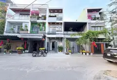 Cơ hội hiếm có sở hữu nhà mặt phố 3 tầng giá giảm sâu tại phường Hòa Minh... Bán nhà mặt phố tại Hòa Khánh, Đà Nẵng 01