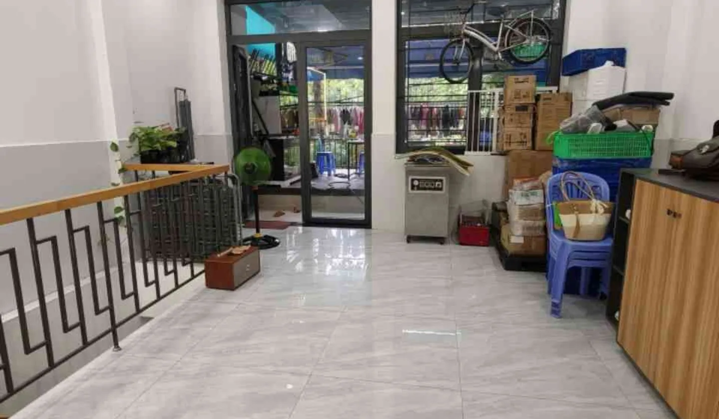 Nhà Mặt Phố 2 Tầng Siêu Tiện Ích Tại Tân Đông Hiệp... Bán nhà mặt phố tại Tân Đông Hiệp, Hồ Chí Minh 01