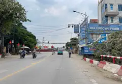 Nhà đẹp 3 tầng 2 mặt thoáng TT KHOÁI CHÂU-HƯNG YÊN... Bán nhà riêng tại Triệu Việt Vương, Hưng Yên 01