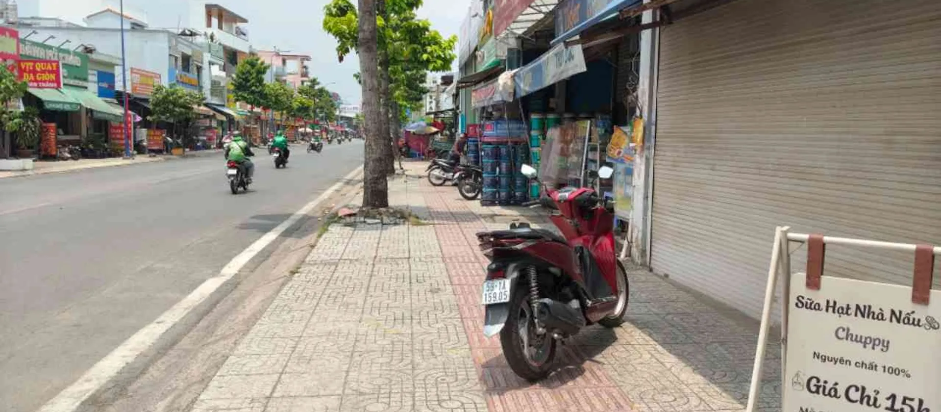 Bán nhà mặt phố tại Hóc Môn, diện tích 225m², mặt tiền 5.5m, hướng Đông Nam, pháp lý cơ sở... Bán nhà mặt phố tại Hóc Môn, Hồ Chí Minh 01