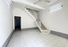 HÀNG HIẾM - BÌNH THẠNH, PHÚ NHUẬN 1" - 76M2 (4x19) - 2 TẦNG, 3 PHÒNG, 2 WC - HẺM 3 GÁC - CÓ SÂN VƯ... Bán nhà riêng tại Hạnh Thông, Hồ Chí Minh 07