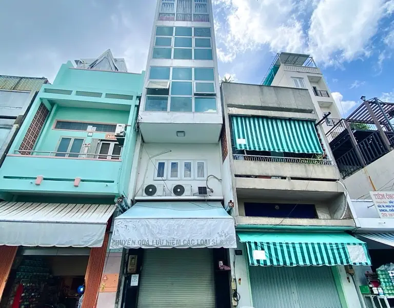 Nhà 7 tầng mặt phố sầm uất Quận 5 giá hấp dẫn... Bán nhà mặt phố tại Chợ Lớn, Hồ Chí Minh 01
